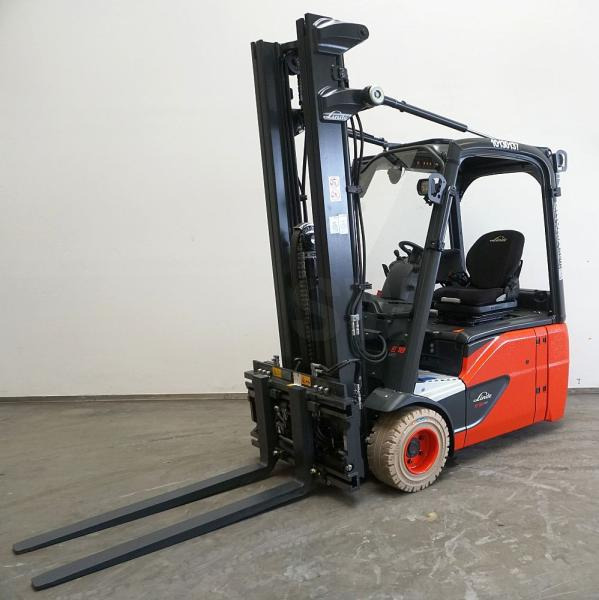 Linde E 18 EVO 386-02 - Chariot élévateur électrique: photos 1 Linde E 18 EVO 386-02 - Chariot élévateur électrique: photos 1