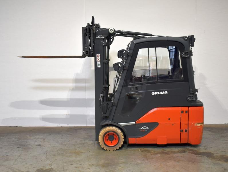 Linde E 18 L EVO 386-02 - Chariot élévateur électrique: photos 4 Linde E 18 L EVO 386-02 - Chariot élévateur électrique: photos 4