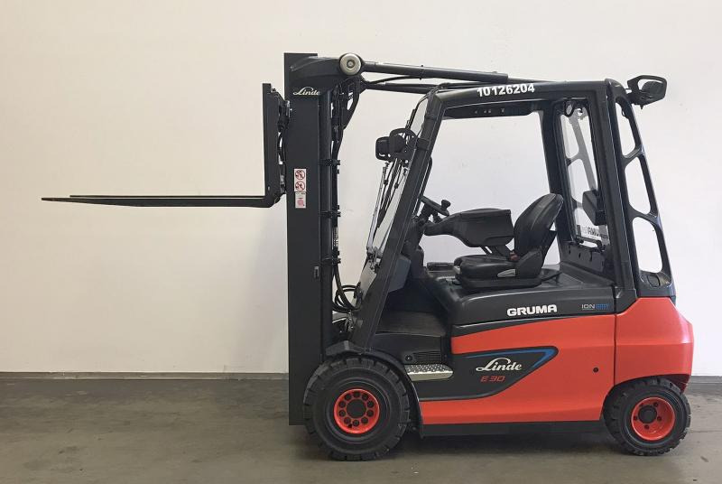 Linde E 30 ION 387 - Chariot élévateur électrique: photos 5 Linde E 30 ION 387 - Chariot élévateur électrique: photos 5