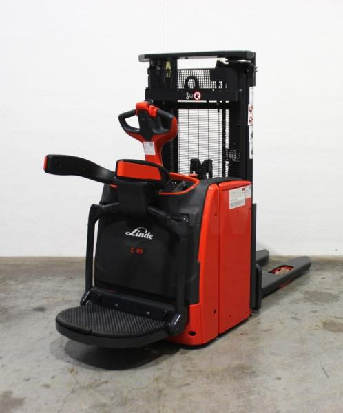 Linde L 16 AP i 1173-01 - Gerbeur: photos 3 Linde L 16 AP i 1173-01 - Gerbeur: photos 3