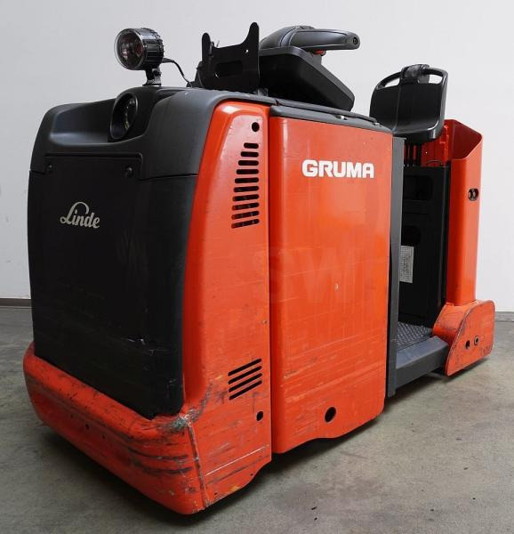 Linde P 50 C 1190 - Chariot tracteur: photos 4 Linde P 50 C 1190 - Chariot tracteur: photos 4