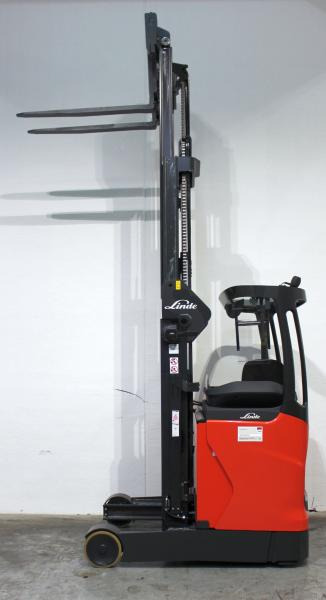 Linde R 14 1120 - Chariot à mât rétractable: photos 4 Linde R 14 1120 - Chariot à mât rétractable: photos 4