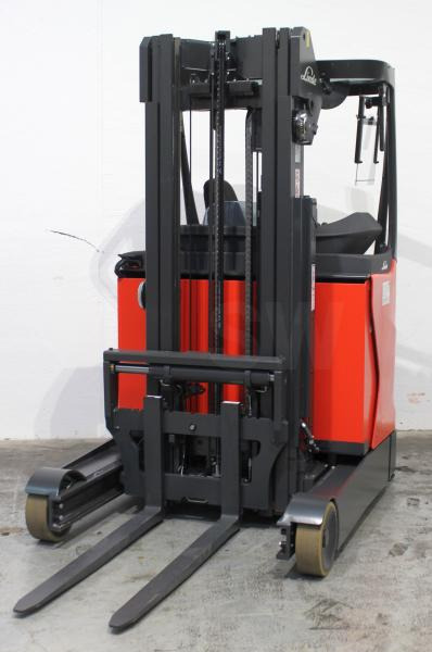 Linde R 14 1120 - Chariot à mât rétractable: photos 2 Linde R 14 1120 - Chariot à mât rétractable: photos 2