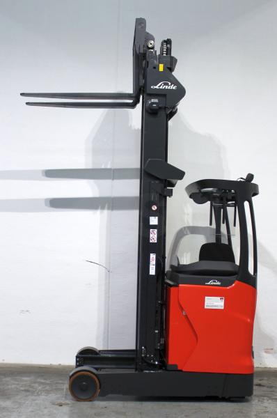 Linde R 16 1120 - Chariot à mât rétractable: photos 3 Linde R 16 1120 - Chariot à mât rétractable: photos 3