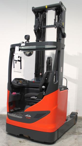 Linde R 20 HD 1120 - Chariot à mât rétractable: photos 1 Linde R 20 HD 1120 - Chariot à mât rétractable: photos 1