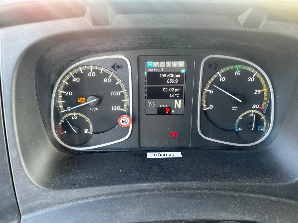 Mercedes-Benz ATEGO 1523 serie 1359 - Camion fourgon: photos 3 Mercedes-Benz ATEGO 1523 serie 1359 - Camion fourgon: photos 3