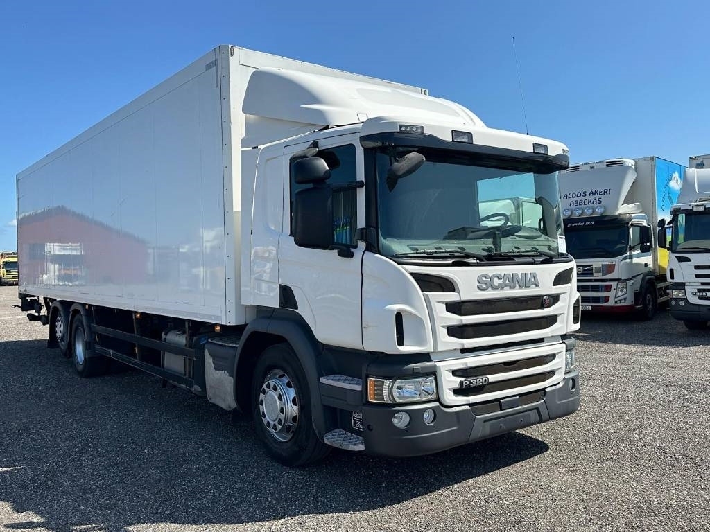 Scania P 320 Hybrid + Diesel - Camion fourgon: photos 2 Scania P 320 Hybrid + Diesel - Camion fourgon: photos 2