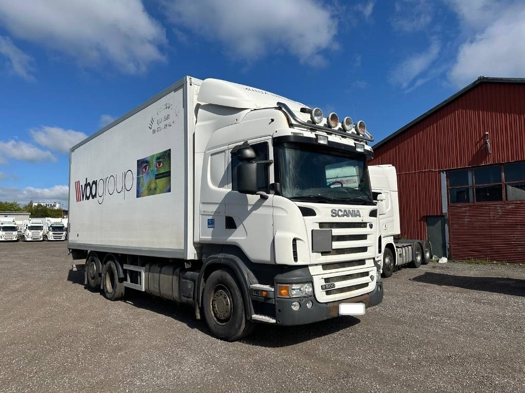 Scania R420LB6X24MNA serie 0746 - Camion fourgon: photos 1 Scania R420LB6X24MNA serie 0746 - Camion fourgon: photos 1