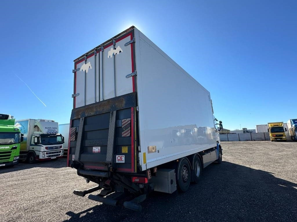 Scania R450LB6X2*4MNB serie 6441 - Camion frigorifique: photos 4 Scania R450LB6X2*4MNB serie 6441 - Camion frigorifique: photos 4