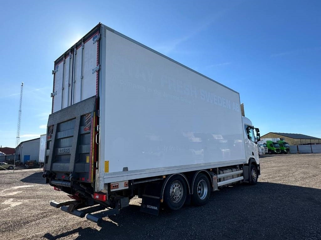 Scania R500B6X2*4NB serie 5087 - Camion frigorifique: photos 2 Scania R500B6X2*4NB serie 5087 - Camion frigorifique: photos 2