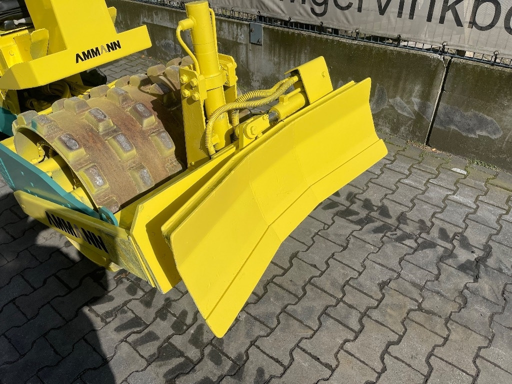 Ammann Ramax RW 1800 - Compacteur mixte: photos 5 Ammann Ramax RW 1800 - Compacteur mixte: photos 5