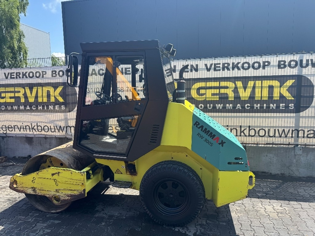 Ammann Rammax RW 3005 - Compacteur mixte: photos 2 Ammann Rammax RW 3005 - Compacteur mixte: photos 2