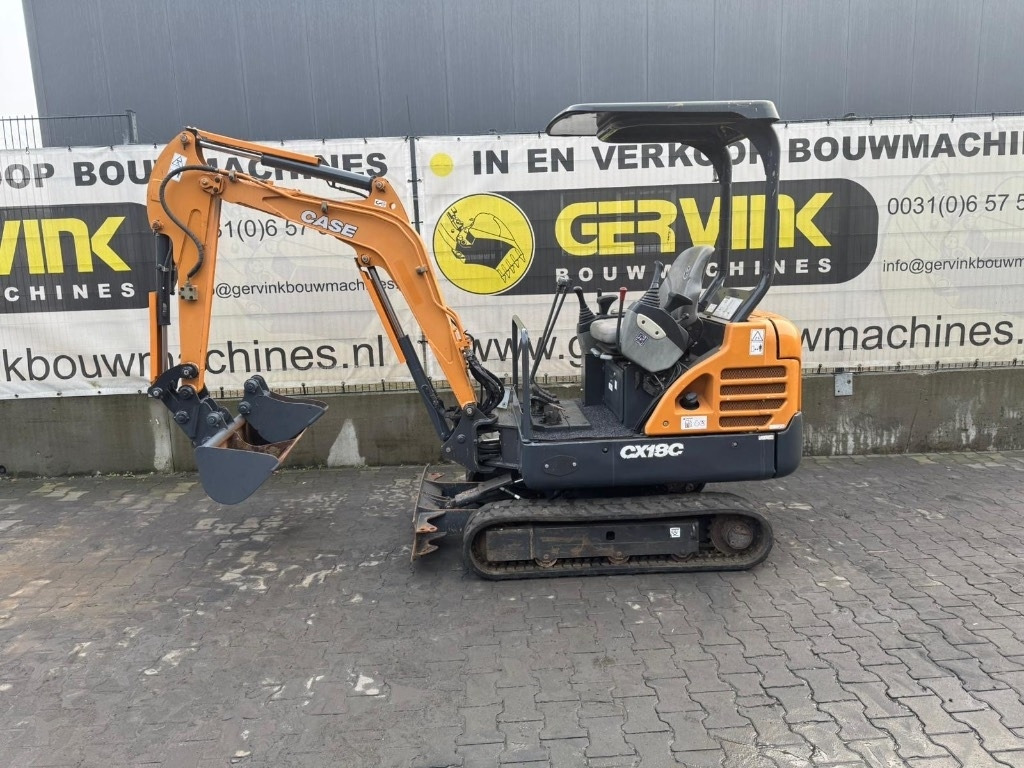 Case CX 18 B - Mini pelle: photos 4 Case CX 18 B - Mini pelle: photos 4