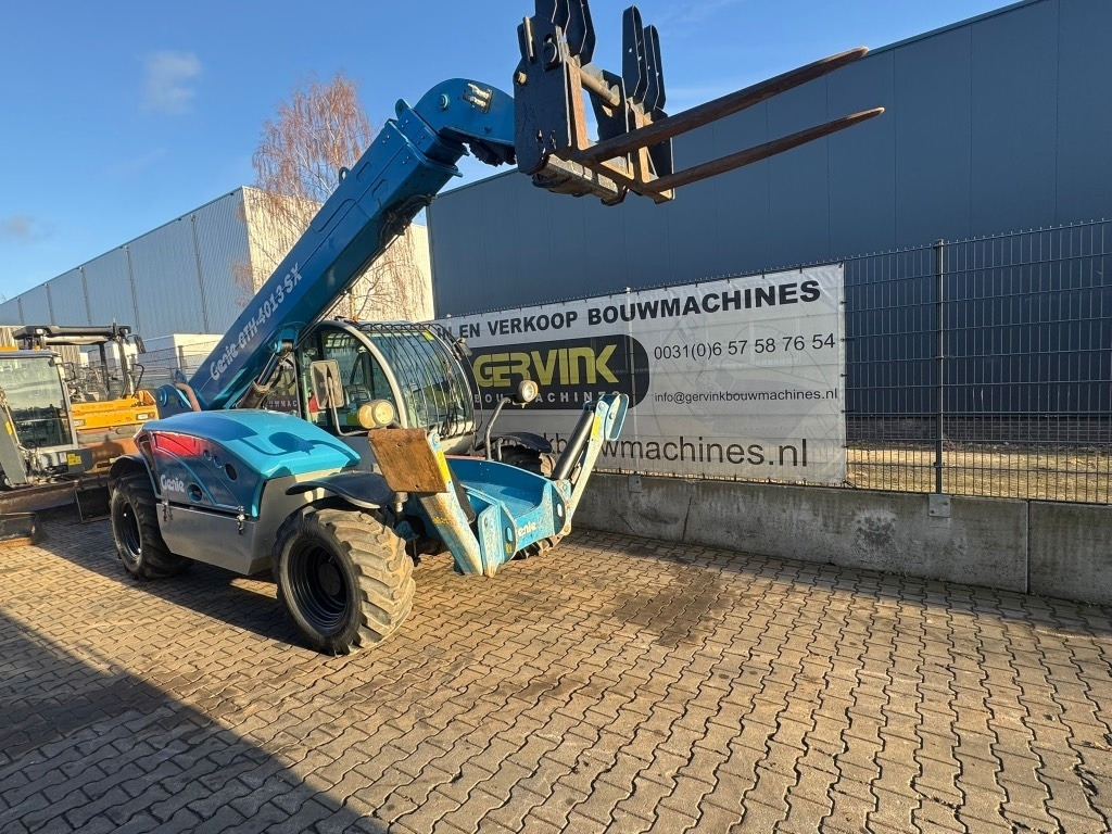 Genie GTH 4013 SX - Chariot télescopique: photos 3 Genie GTH 4013 SX - Chariot télescopique: photos 3