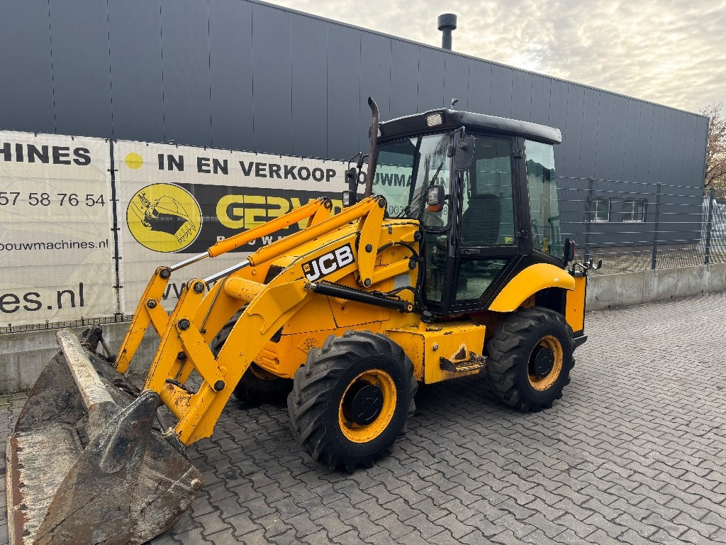 JCB 2 CX Airmaster - Chargeuse sur pneus: photos 1 JCB 2 CX Airmaster - Chargeuse sur pneus: photos 1
