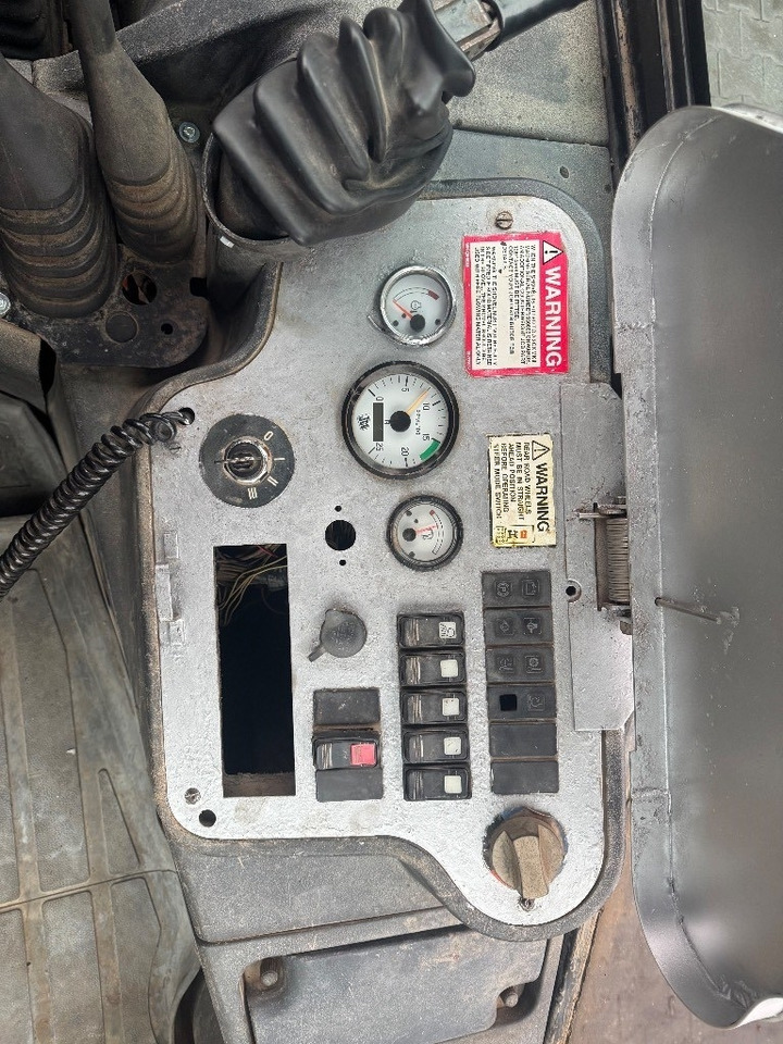 JCB 2 CX Airmaster - Chargeuse sur pneus: photos 2 JCB 2 CX Airmaster - Chargeuse sur pneus: photos 2