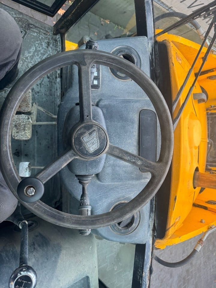 JCB 2 CX Airmaster - Chargeuse sur pneus: photos 4 JCB 2 CX Airmaster - Chargeuse sur pneus: photos 4