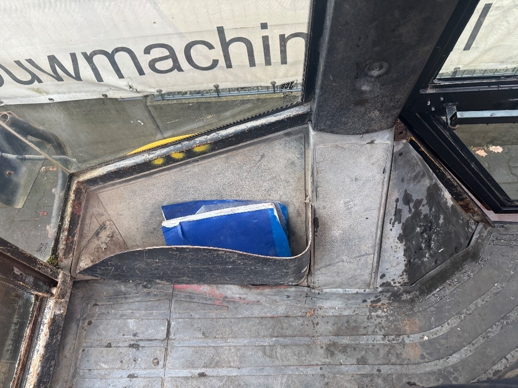 JCB 2 CX Airmaster - Chargeuse sur pneus: photos 5 JCB 2 CX Airmaster - Chargeuse sur pneus: photos 5