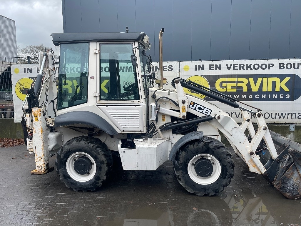JCB 2 CX - Tractopelle: photos 2 JCB 2 CX - Tractopelle: photos 2