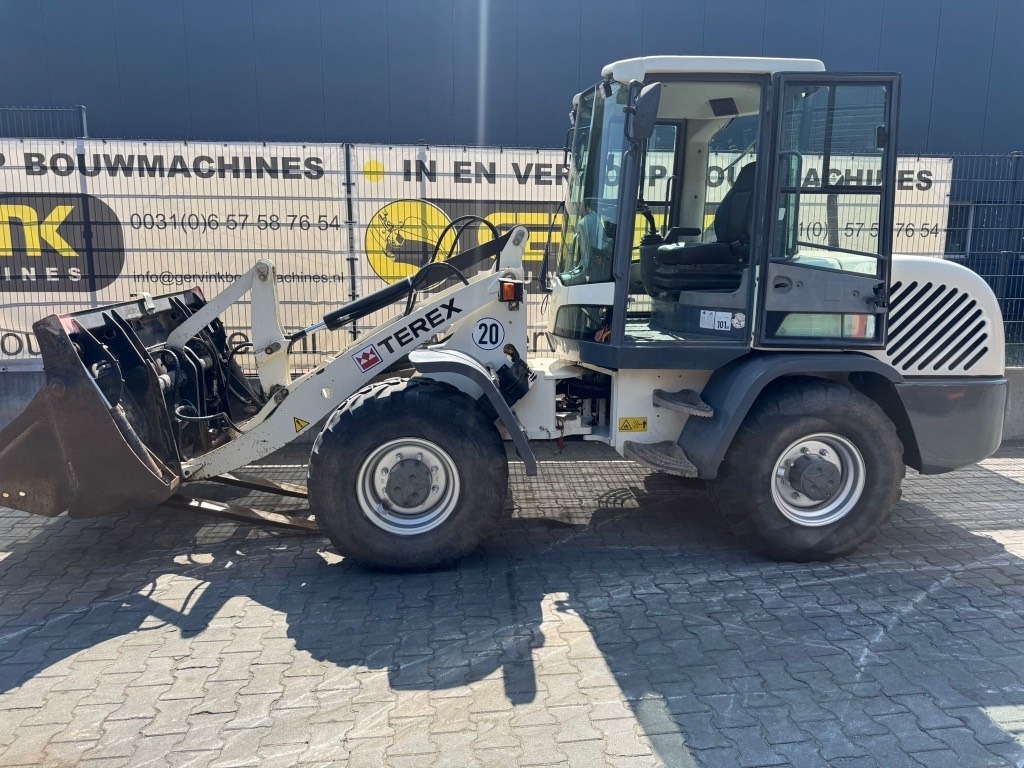 Terex TL 80 - Chargeuse sur pneus: photos 3 Terex TL 80 - Chargeuse sur pneus: photos 3