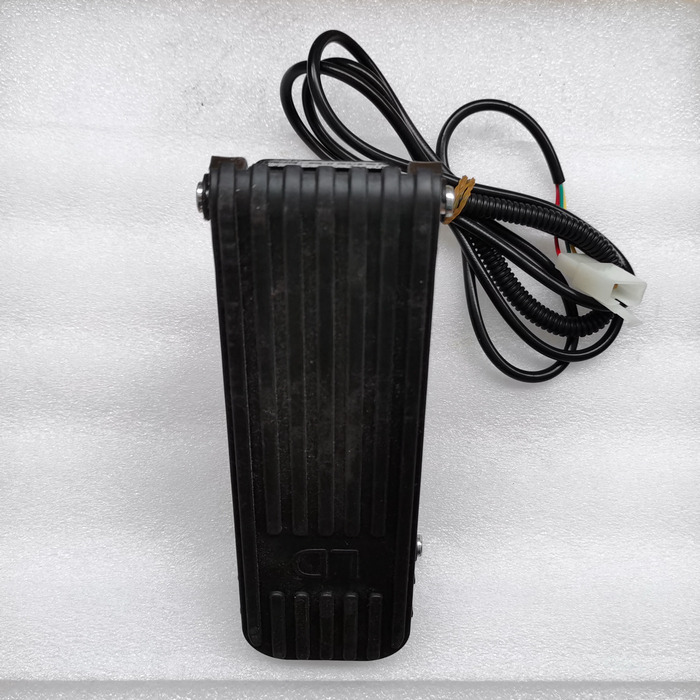 Qingdao Promising Accelerator Pedal for FLAND EL45 Electric Wheel Loader - Pédale pour Chargeuse sur pneus: photos 3 Qingdao Promising Accelerator Pedal for FLAND EL45 Electric Wheel Loader - Pédale pour Chargeuse sur pneus: photos 3