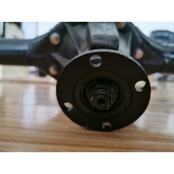 Qingdao Promising Rear Axle for FLAND Manual Wheel Loader FL45 - Essieu arrière pour Chargeuse sur pneus: photos 5 Qingdao Promising Rear Axle for FLAND Manual Wheel Loader FL45 - Essieu arrière pour Chargeuse sur pneus: photos 5
