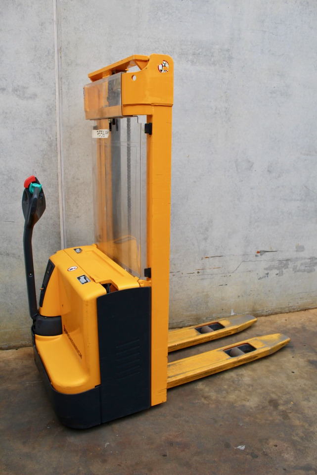 Jungheinrich EJC 110 290 ZT - Gerbeur: photos 3 Jungheinrich EJC 110 290 ZT - Gerbeur: photos 3