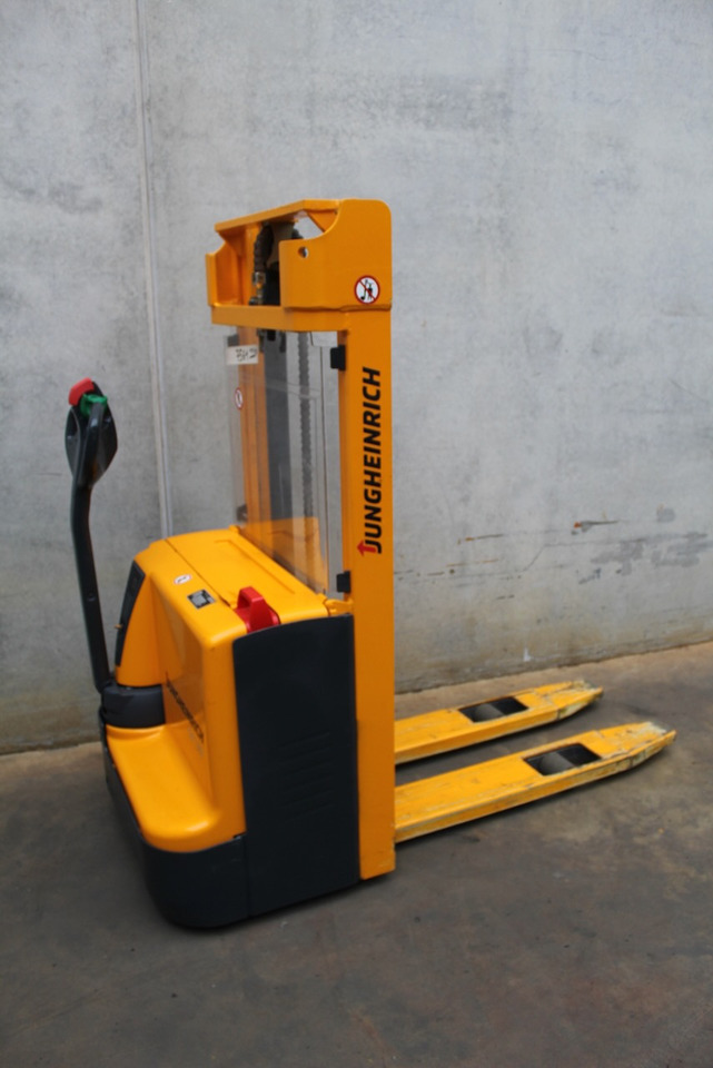 Jungheinrich EJC 112 250 ZT - Gerbeur: photos 3 Jungheinrich EJC 112 250 ZT - Gerbeur: photos 3