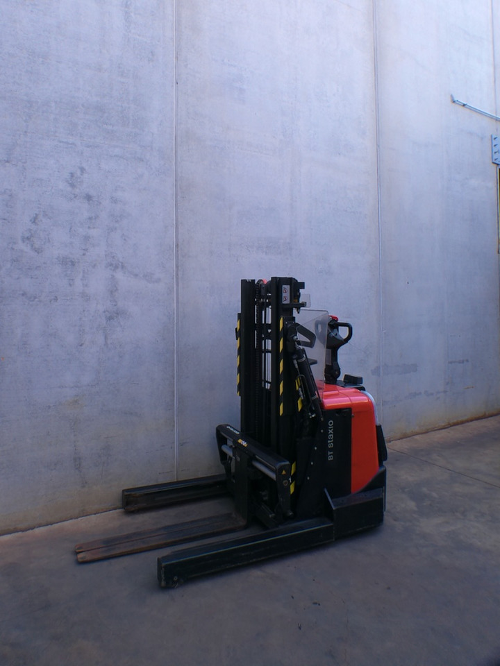 Toyota SPE 120 XR - Gerbeur: photos 2 Toyota SPE 120 XR - Gerbeur: photos 2