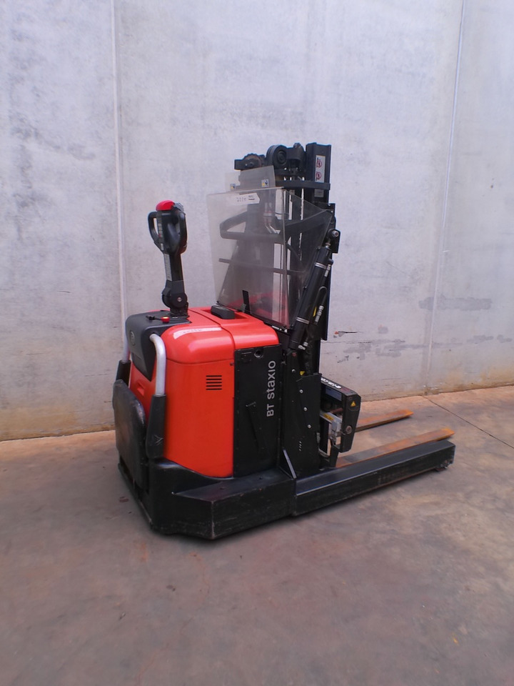 Toyota SPE 120 XR - Gerbeur: photos 3 Toyota SPE 120 XR - Gerbeur: photos 3