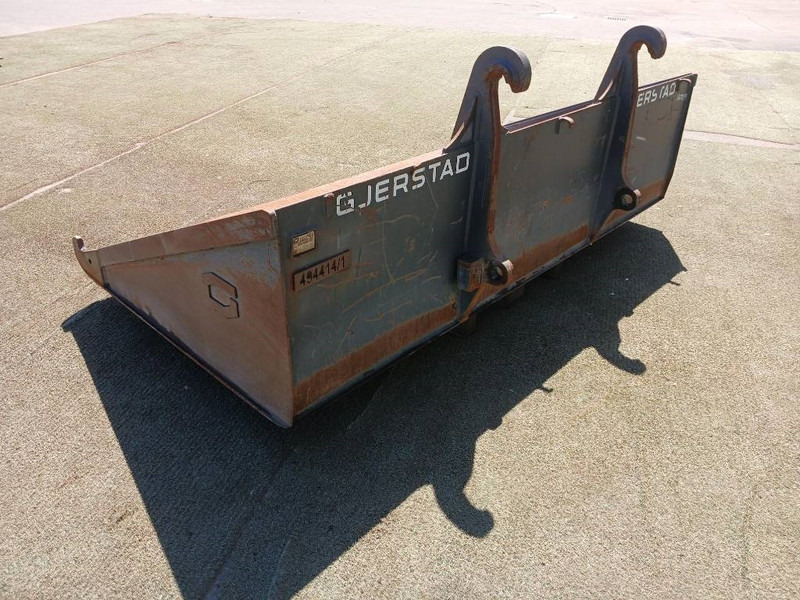 Gjerstad Planeringsskopa 2700mm - Godet pour Engins de chantier: photos 3 Gjerstad Planeringsskopa 2700mm - Godet pour Engins de chantier: photos 3