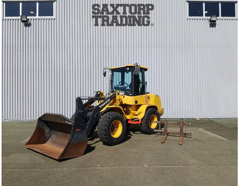 ''SÅLD'' Volvo L30 G, Hullastare - Chargeuse sur pneus: photos 1 ''SÅLD'' Volvo L30 G, Hullastare - Chargeuse sur pneus: photos 1
