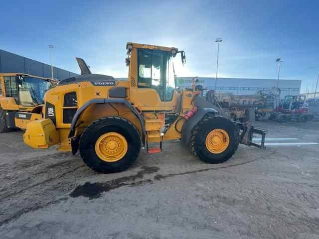 Volvo L 70 H - Chargeuse sur pneus: photos 2 Volvo L 70 H - Chargeuse sur pneus: photos 2