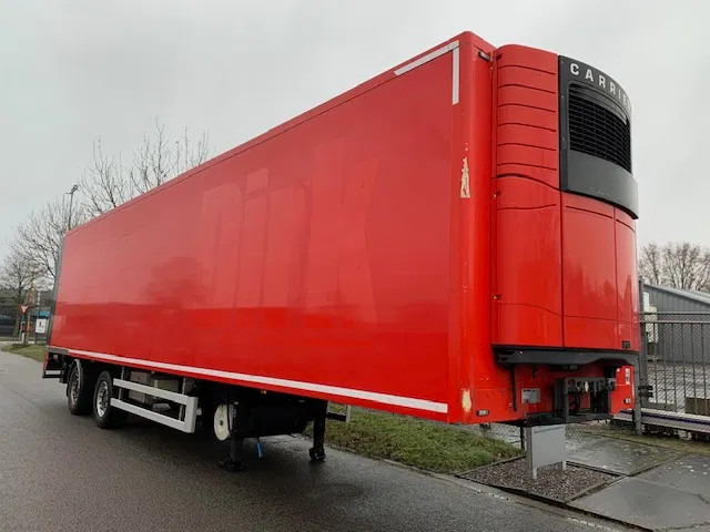 H.T.F. HTF 2 axle Frigo trailer 1 axle steering Carrier Vector city dubbele verdamper APK 03-2026 - Semi-remorque frigorifique: photos 3 H.T.F. HTF 2 axle Frigo trailer 1 axle steering Carrier Vector city dubbele verdamper APK 03-2026 - Semi-remorque frigorifique: photos 3