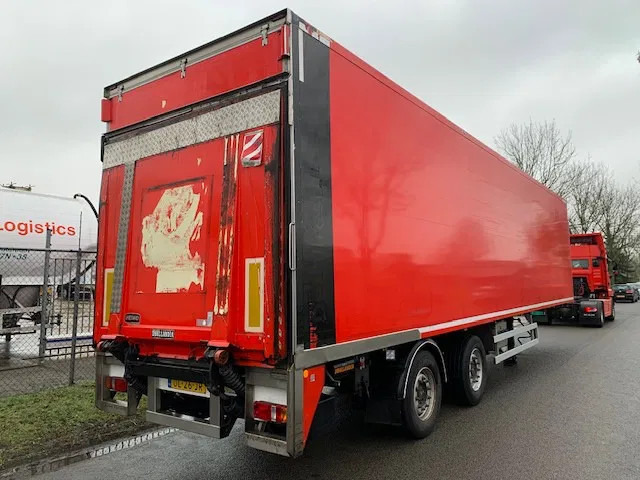 H.T.F. HTF 2 axle Frigo trailer 1 axle steering Carrier Vector city dubbele verdamper APK 03-2026 - Semi-remorque frigorifique: photos 4 H.T.F. HTF 2 axle Frigo trailer 1 axle steering Carrier Vector city dubbele verdamper APK 03-2026 - Semi-remorque frigorifique: photos 4