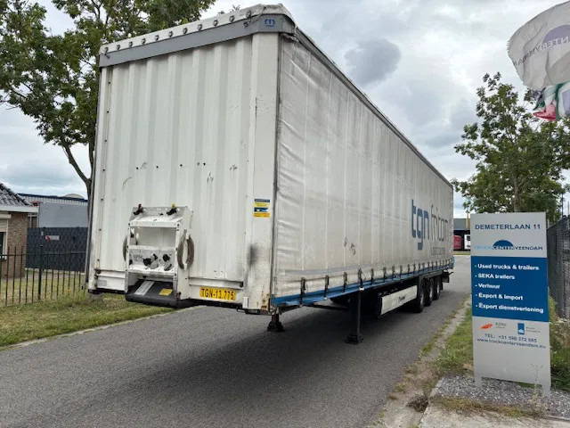 Krone Mega Liner Volume 3 axle curtainslider lift roof disk brakes 5 units available - Semi-remorque fourgon: photos 1 Krone Mega Liner Volume 3 axle curtainslider lift roof disk brakes 5 units available - Semi-remorque fourgon: photos 1