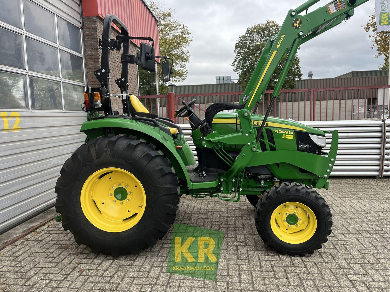 4049M John Deere - Micro tracteur: photos 1 4049M John Deere - Micro tracteur: photos 1