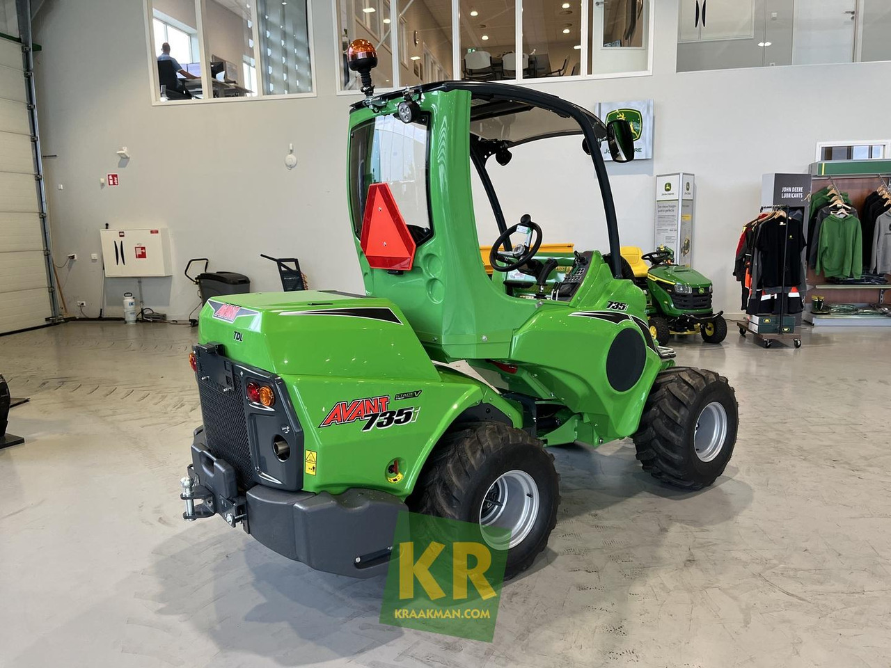 Avant 735 TDL - Valet de ferme: photos 4 Avant 735 TDL - Valet de ferme: photos 4