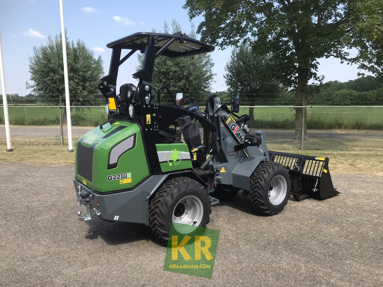 Giant G2200E - Valet de ferme: photos 3 Giant G2200E - Valet de ferme: photos 3