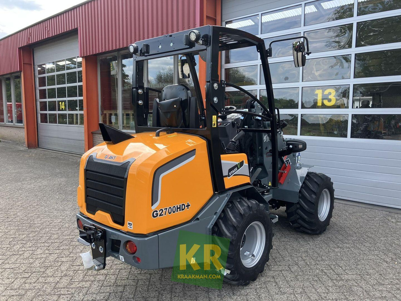 Giant G2700 HD+ - Valet de ferme: photos 4 Giant G2700 HD+ - Valet de ferme: photos 4