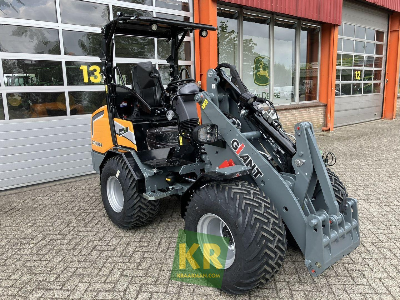 Giant G2700 HD - Valet de ferme: photos 2 Giant G2700 HD - Valet de ferme: photos 2