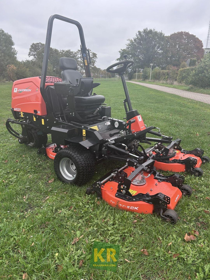 Jacobsen AR331 - Motofaucheuse: photos 1 Jacobsen AR331 - Motofaucheuse: photos 1