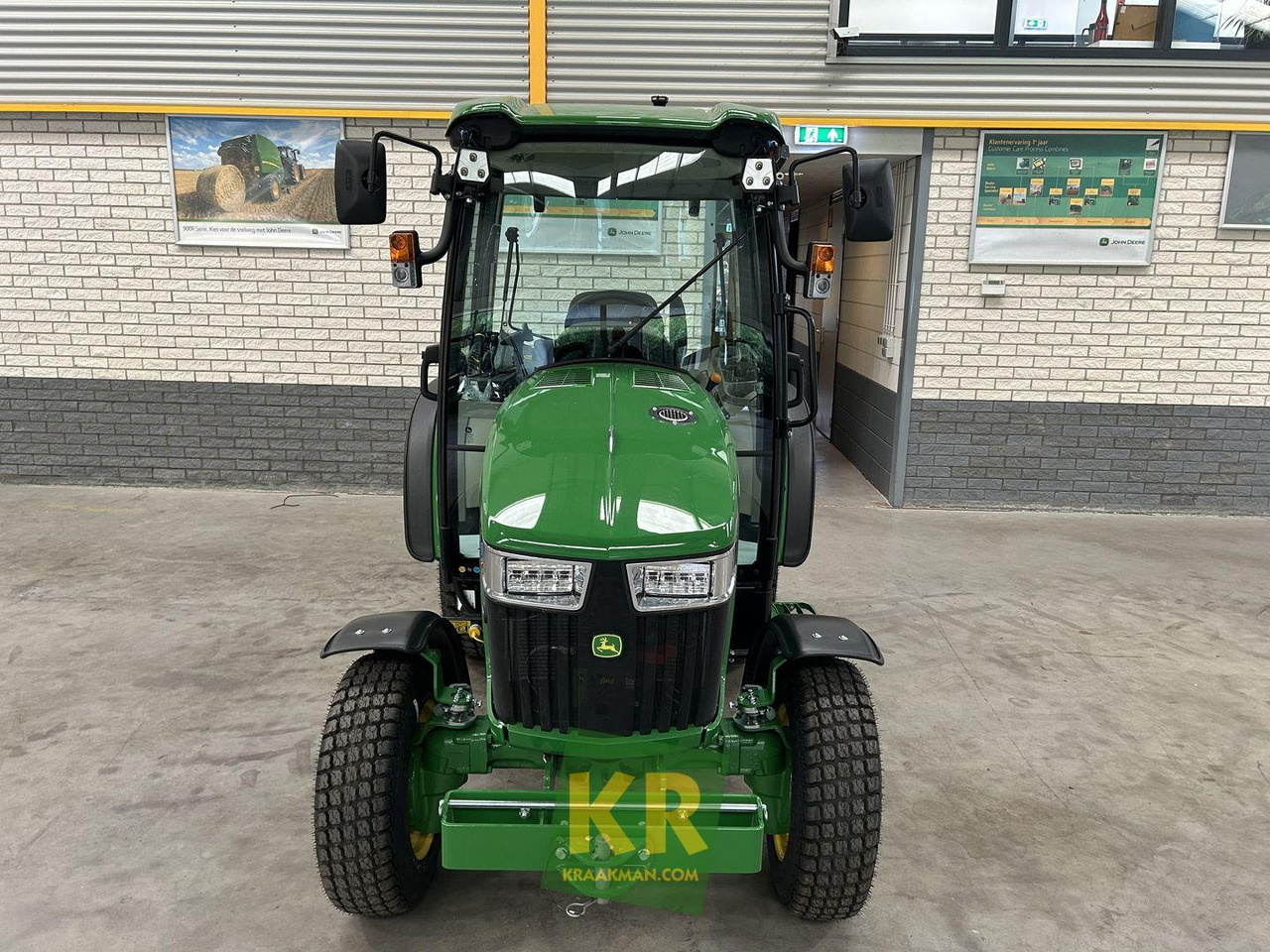 John Deere 3046R - Micro tracteur: photos 3 John Deere 3046R - Micro tracteur: photos 3