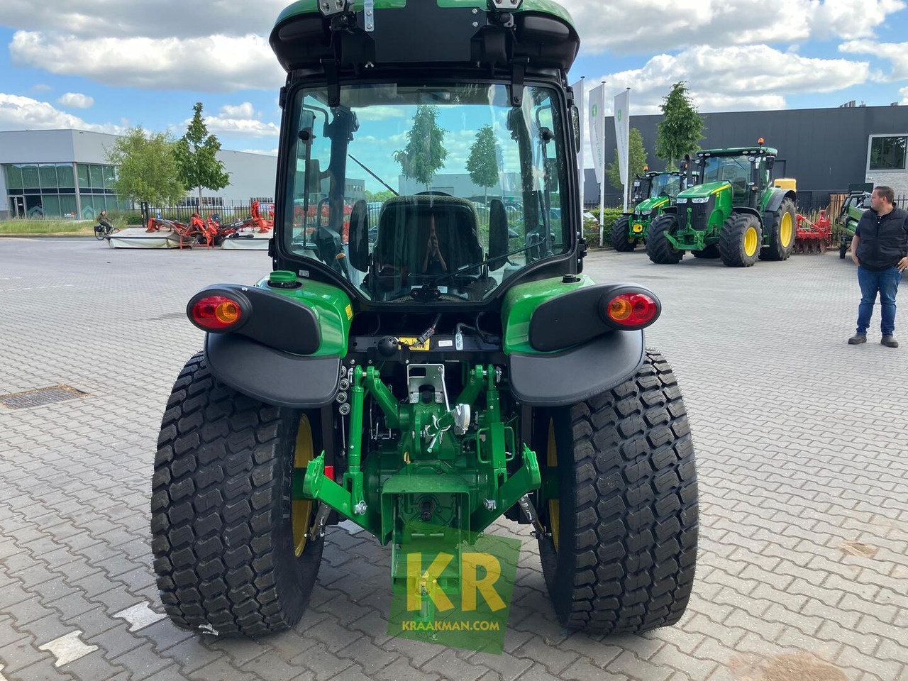 John Deere 4066R - Micro tracteur: photos 3 John Deere 4066R - Micro tracteur: photos 3