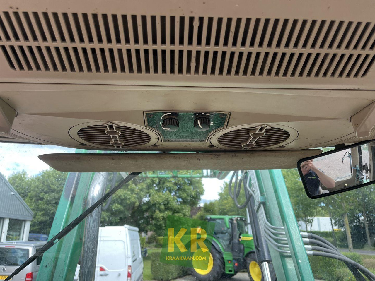 John Deere 6110 - Tracteur agricole: photos 2 John Deere 6110 - Tracteur agricole: photos 2