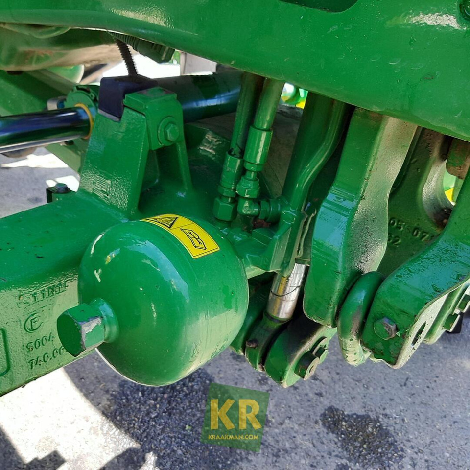 John Deere 6110R - Tracteur agricole: photos 5 John Deere 6110R - Tracteur agricole: photos 5