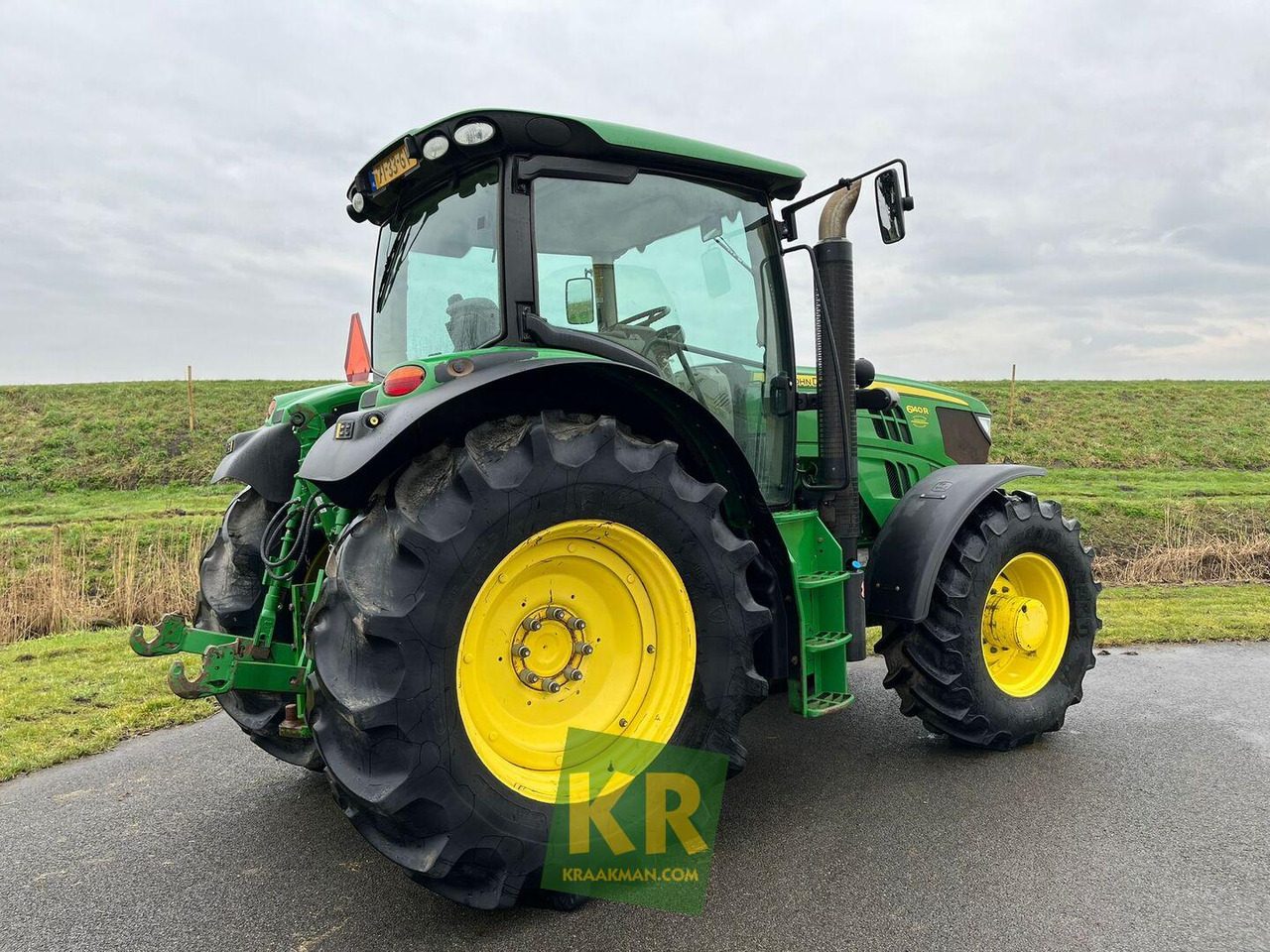 John Deere 6140R - Tracteur agricole: photos 5 John Deere 6140R - Tracteur agricole: photos 5