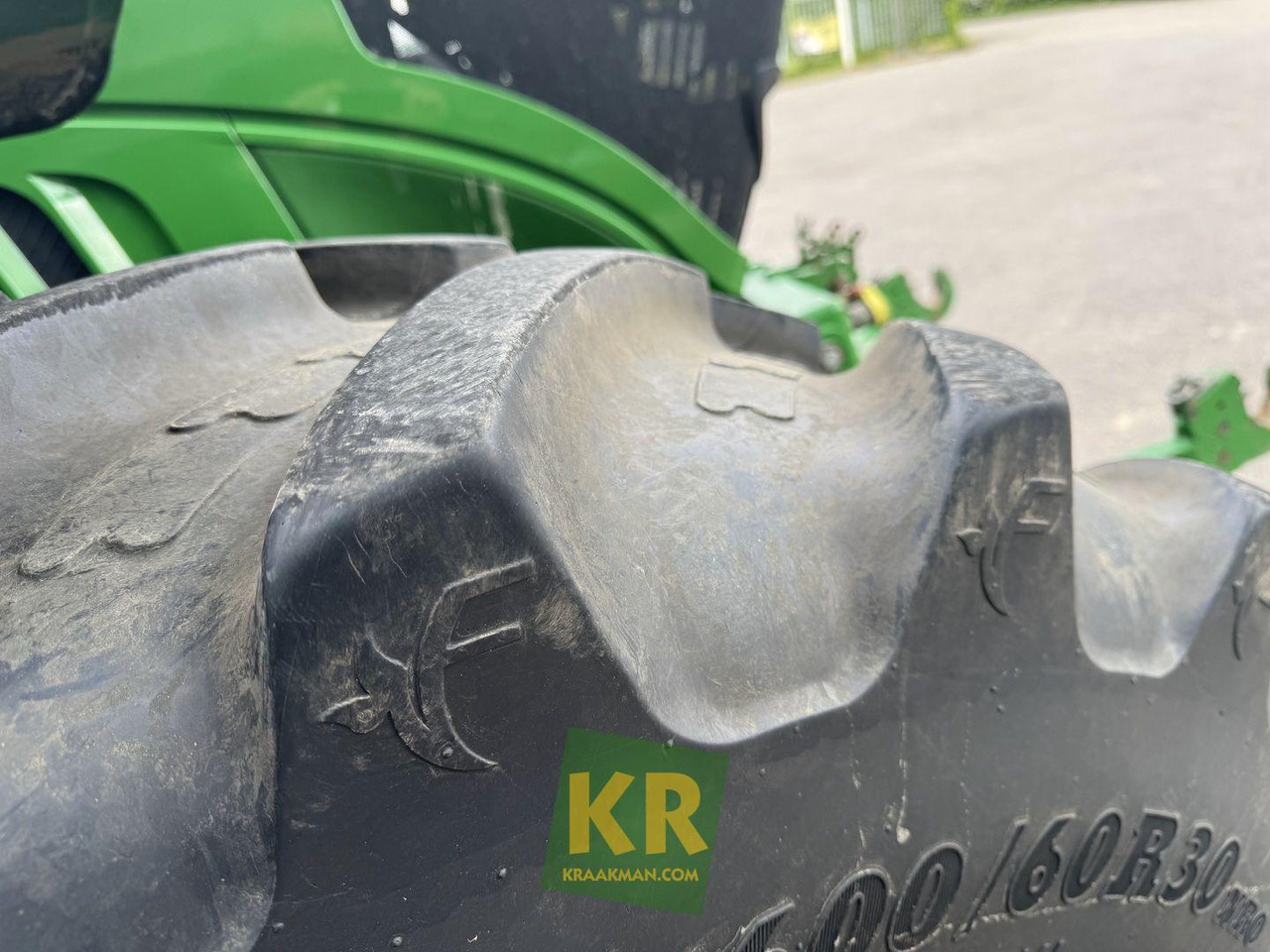 John Deere 6150R - Tracteur agricole: photos 3 John Deere 6150R - Tracteur agricole: photos 3