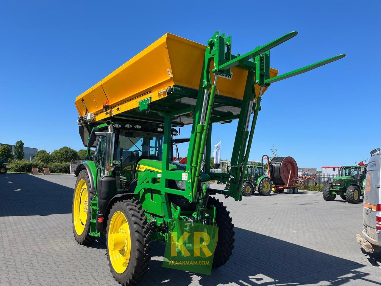 John Deere 6R 155 - Tracteur agricole: photos 3 John Deere 6R 155 - Tracteur agricole: photos 3