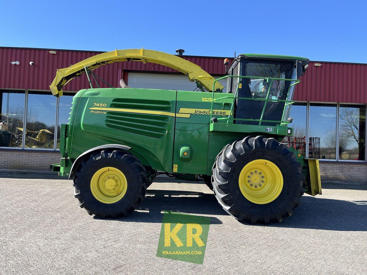 John Deere 7450 - Ensileuse: photos 1 John Deere 7450 - Ensileuse: photos 1